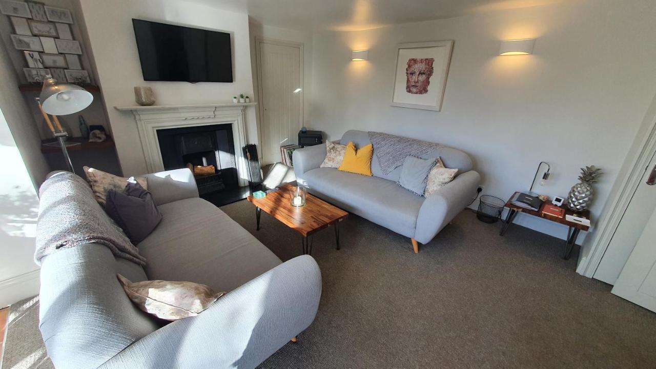 Holly Cottage, Hidden Gem In The Yorkshire Wolds Welton  Екстериор снимка