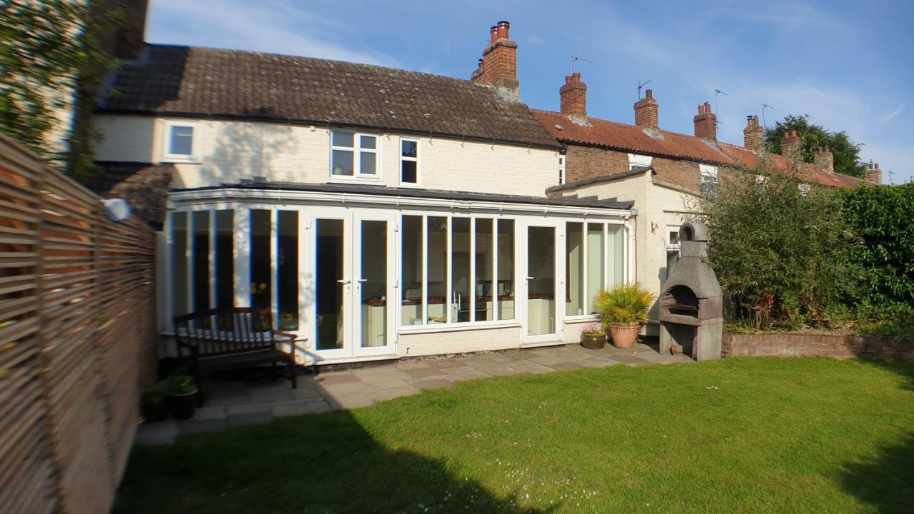 Holly Cottage, Hidden Gem In The Yorkshire Wolds Welton  Екстериор снимка