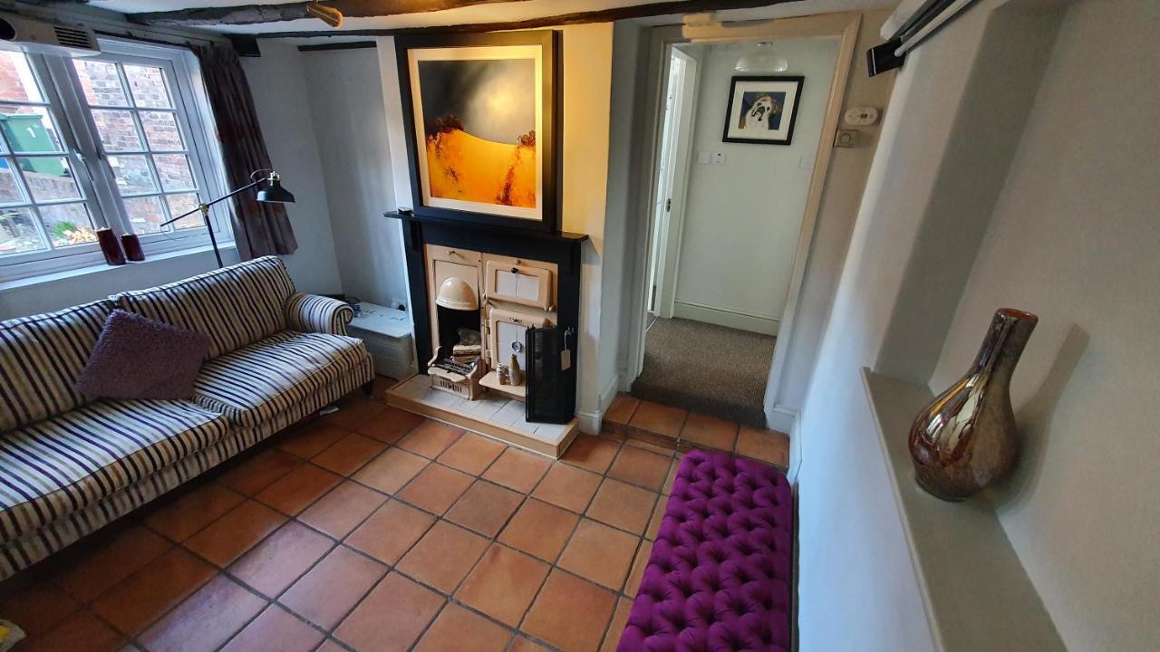 Holly Cottage, Hidden Gem In The Yorkshire Wolds Welton  Екстериор снимка