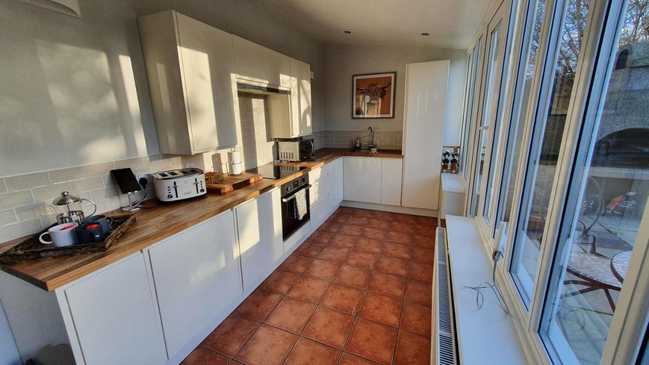 Holly Cottage, Hidden Gem In The Yorkshire Wolds Welton  Екстериор снимка